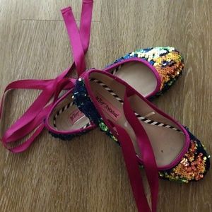 Betsey Johnson mermaid lemon ballet flats